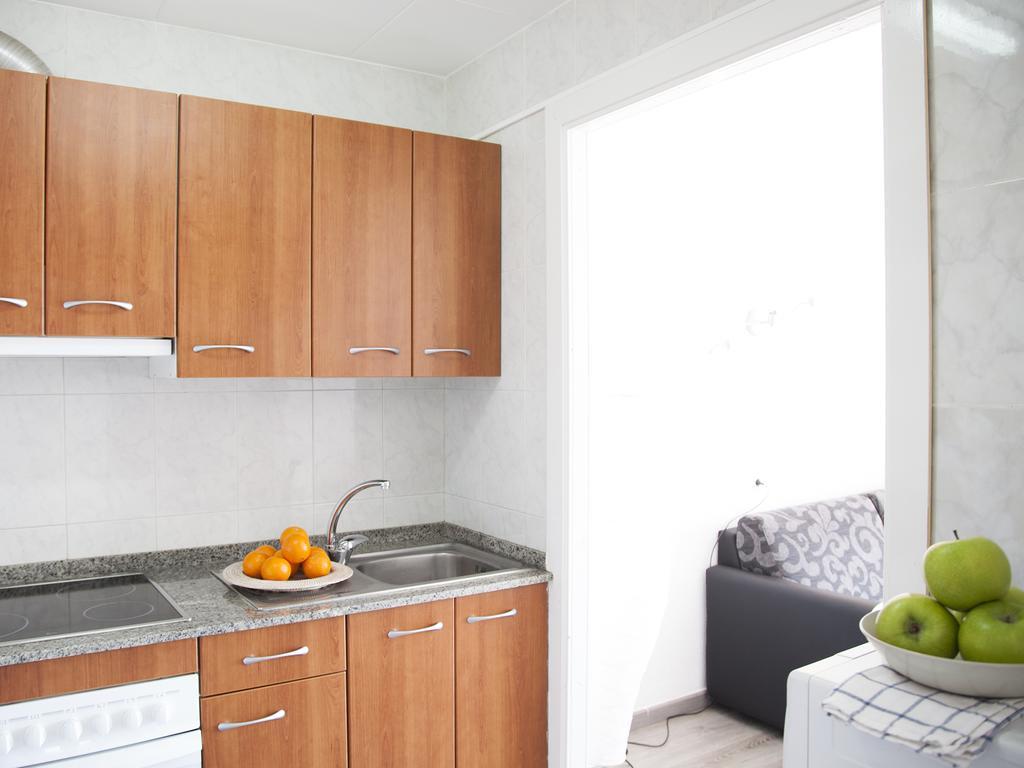 Apartaments Atzavara Calella Chambre photo