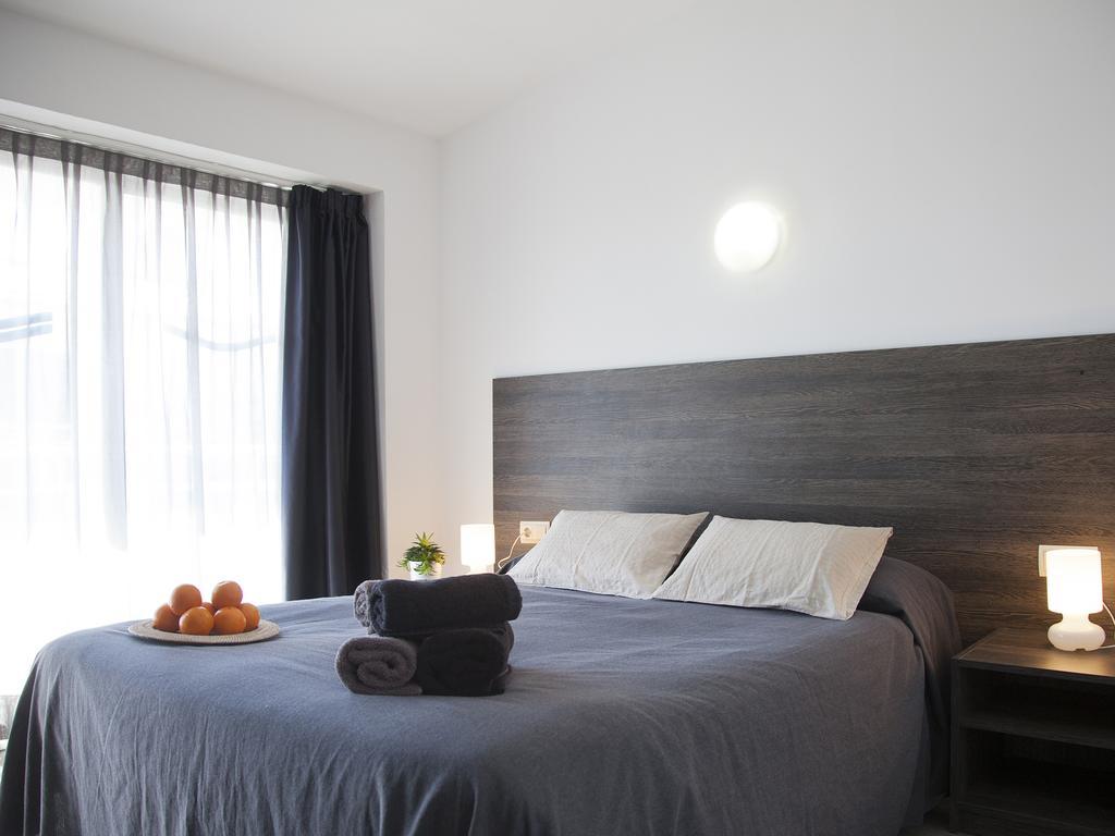 Apartaments Atzavara Calella Chambre photo