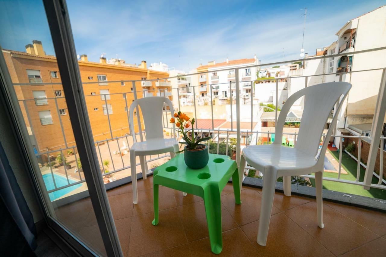 Apartaments Atzavara Calella Extérieur photo