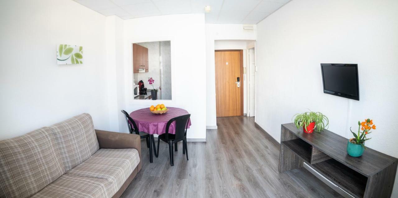 Apartaments Atzavara Calella Extérieur photo